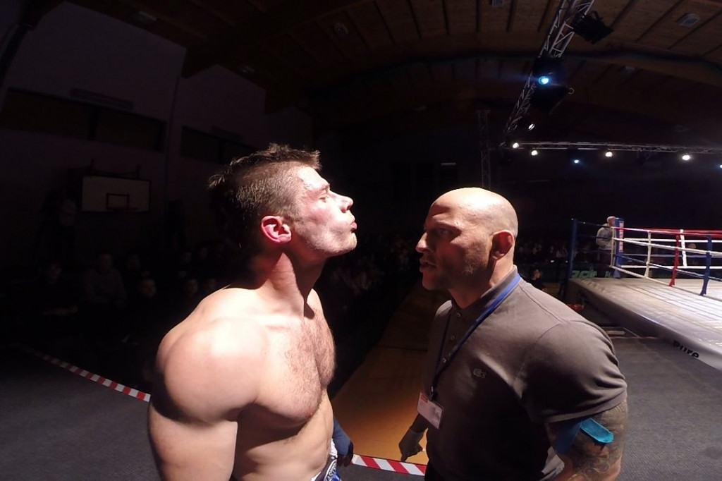 III Gala K-1, MMA, Kyokushin