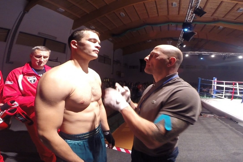 III Gala K-1, MMA, Kyokushin