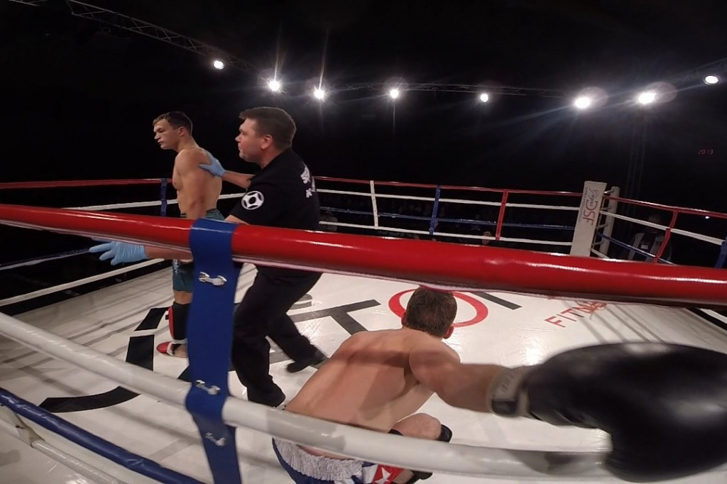 III Gala K-1, MMA, Kyokushin