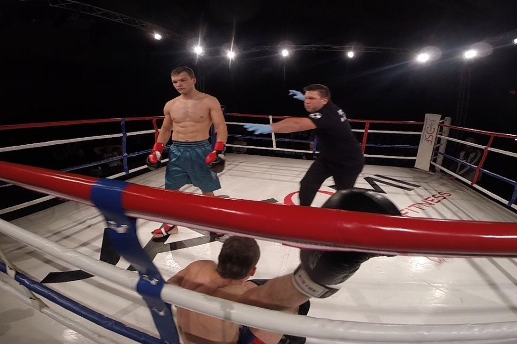 III Gala K-1, MMA, Kyokushin