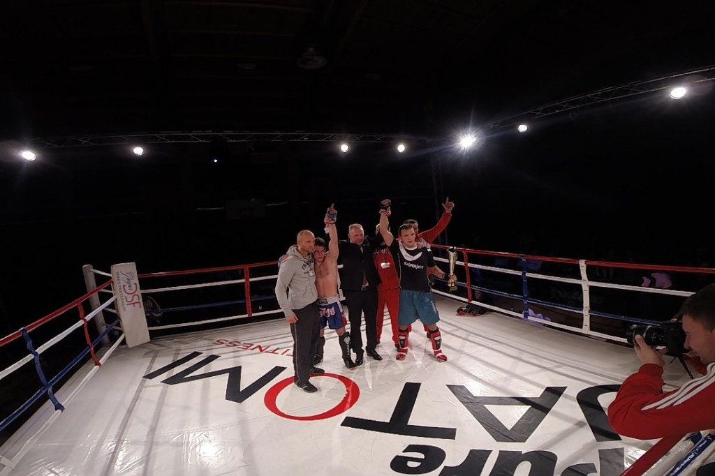 III Gala K-1, MMA, Kyokushin