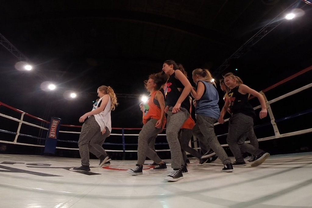 III Gala K-1, MMA, Kyokushin