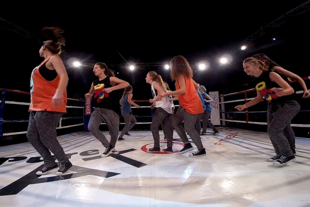 III Gala K-1, MMA, Kyokushin