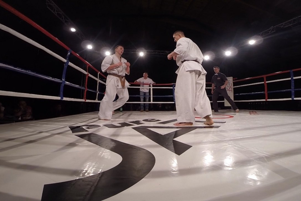 III Gala K-1, MMA, Kyokushin