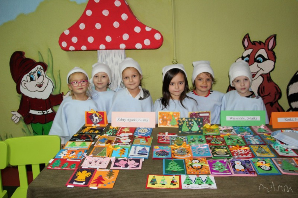 Świąteczny kiermasz w Krasnoludku