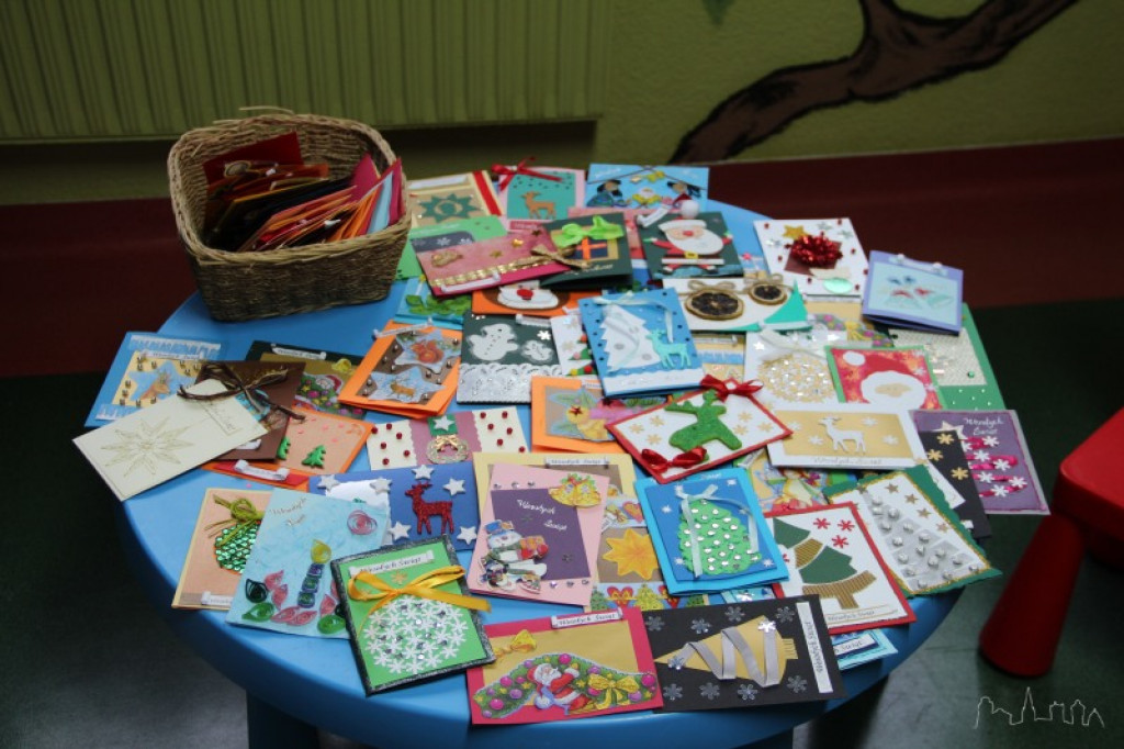 Świąteczny kiermasz w Krasnoludku