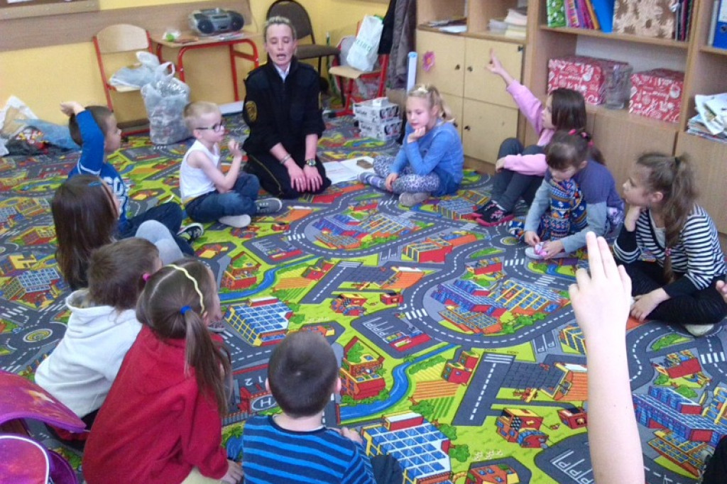 Spotkanie Straży Miejskiej z dziećmi