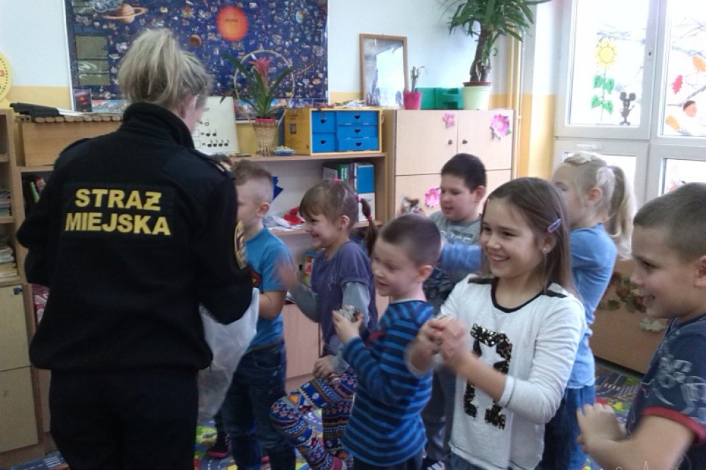 Spotkanie Straży Miejskiej z dziećmi