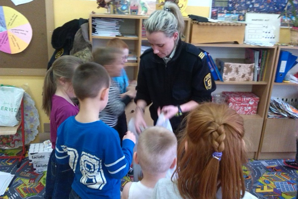 Spotkanie Straży Miejskiej z dziećmi