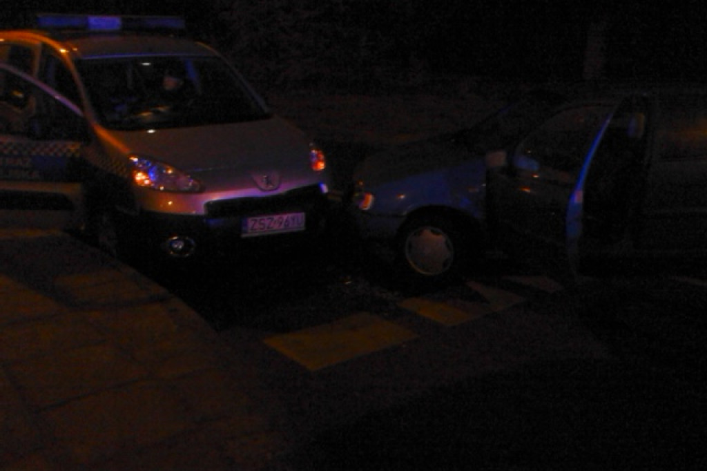 Kolizja z radiowozem Straży Miejskiej