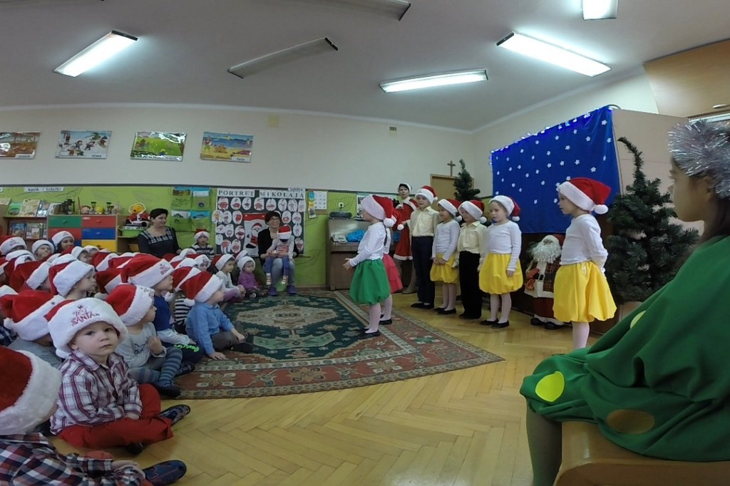 Mikołajki w przedszkolu MIŚ
