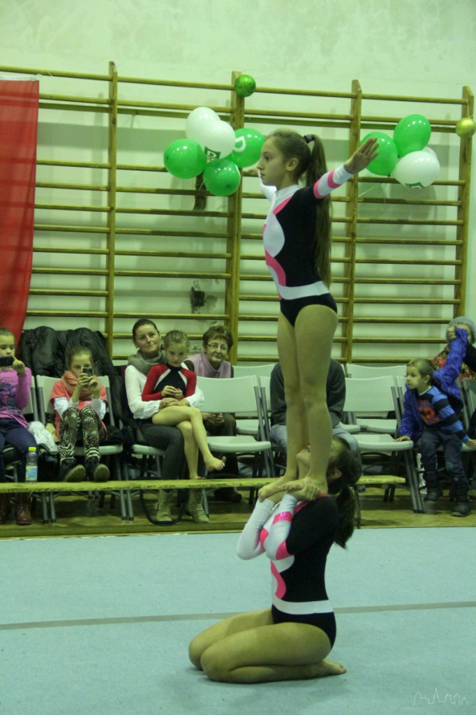 Mikołajkowy Turniej w Akrobatyce Sportowej i Fitness Gimnastycznym