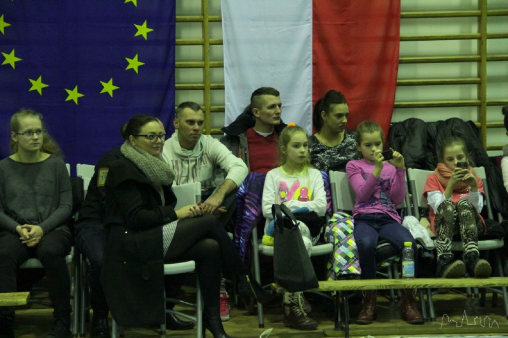 Mikołajkowy Turniej w Akrobatyce Sportowej i Fitness Gimnastycznym