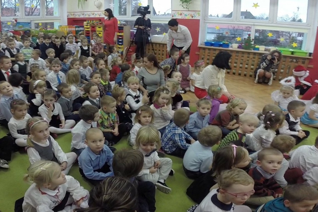 Rodzice wystawili ?Opowieść wigilijną?