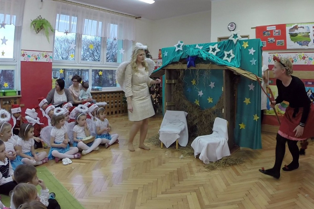 Rodzice wystawili ?Opowieść wigilijną?