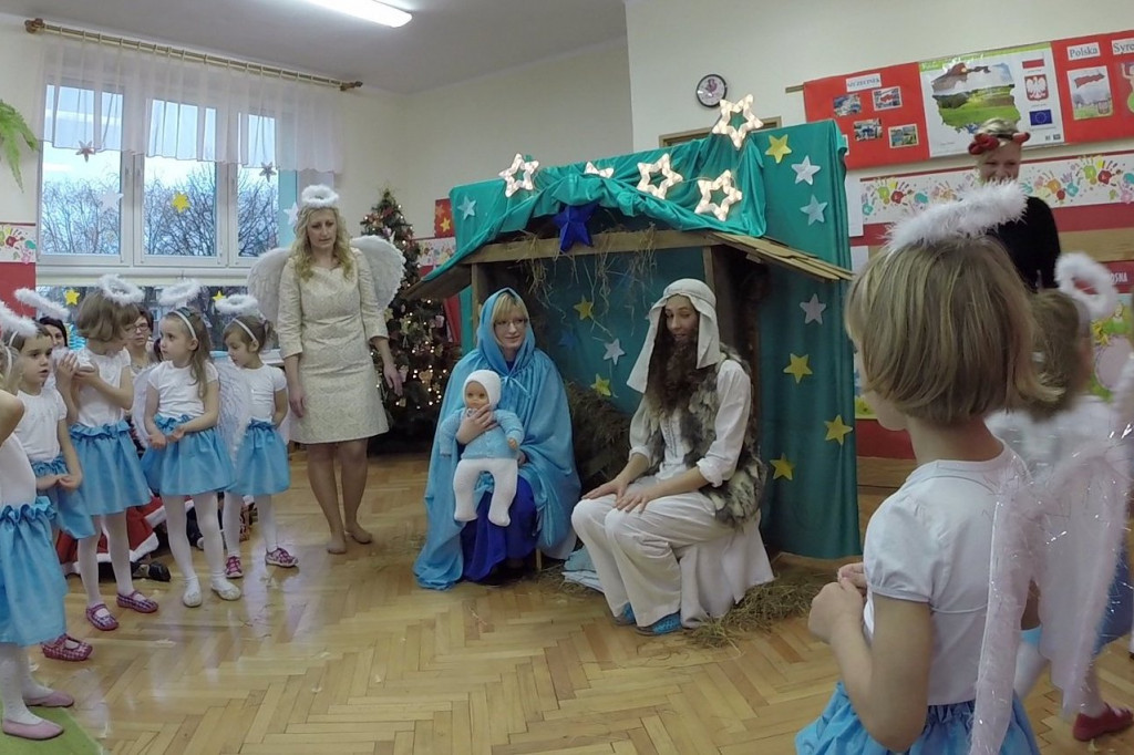 Rodzice wystawili ?Opowieść wigilijną?