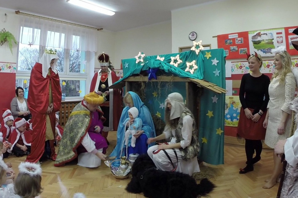 Rodzice wystawili ?Opowieść wigilijną?