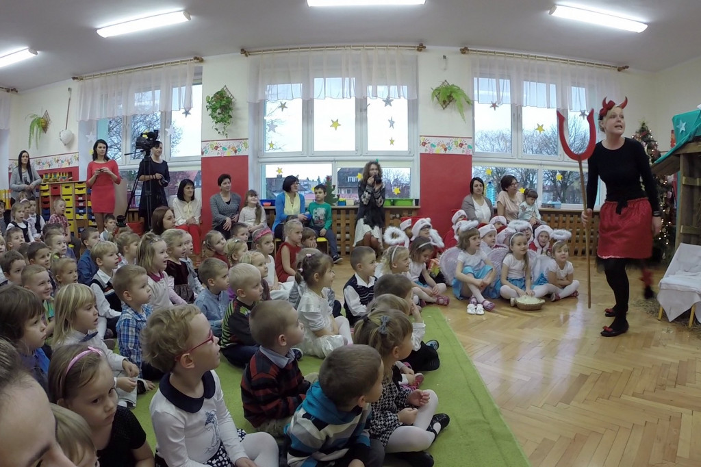 Rodzice wystawili ?Opowieść wigilijną?