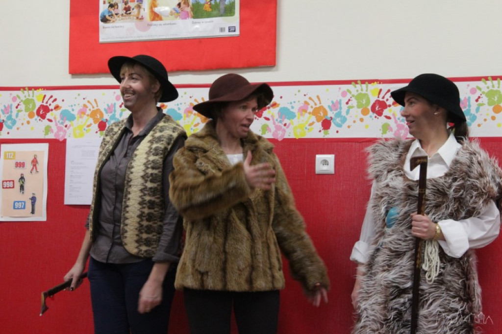 Rodzice wystawili ?Opowieść wigilijną?