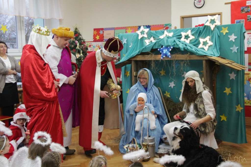 Rodzice wystawili ?Opowieść wigilijną?