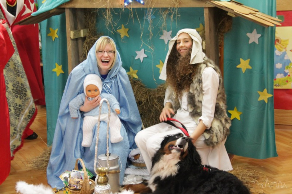 Rodzice wystawili ?Opowieść wigilijną?