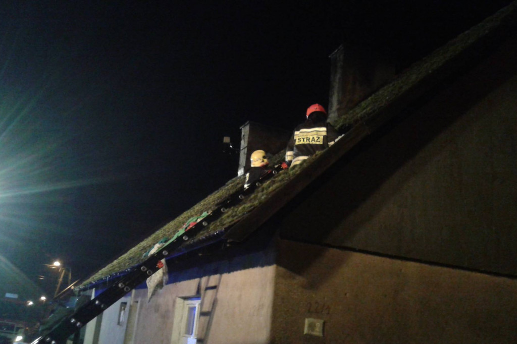 Pożar w Śmiadowie. Rodzina straciła dach nad głową