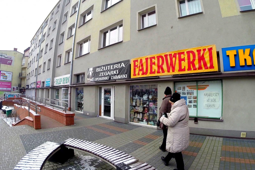 Sklep z fajerwerkami i biżuterią, ul. Wyszyńskiego