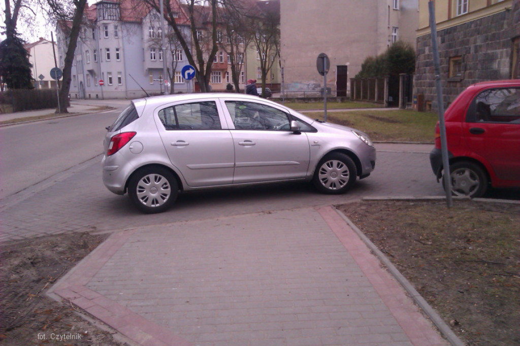 Mistrz parkowania -  galeria Czytelników