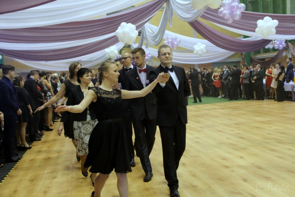 Studniówka w I Liceum Ogólnokształcącym w Szczecinku