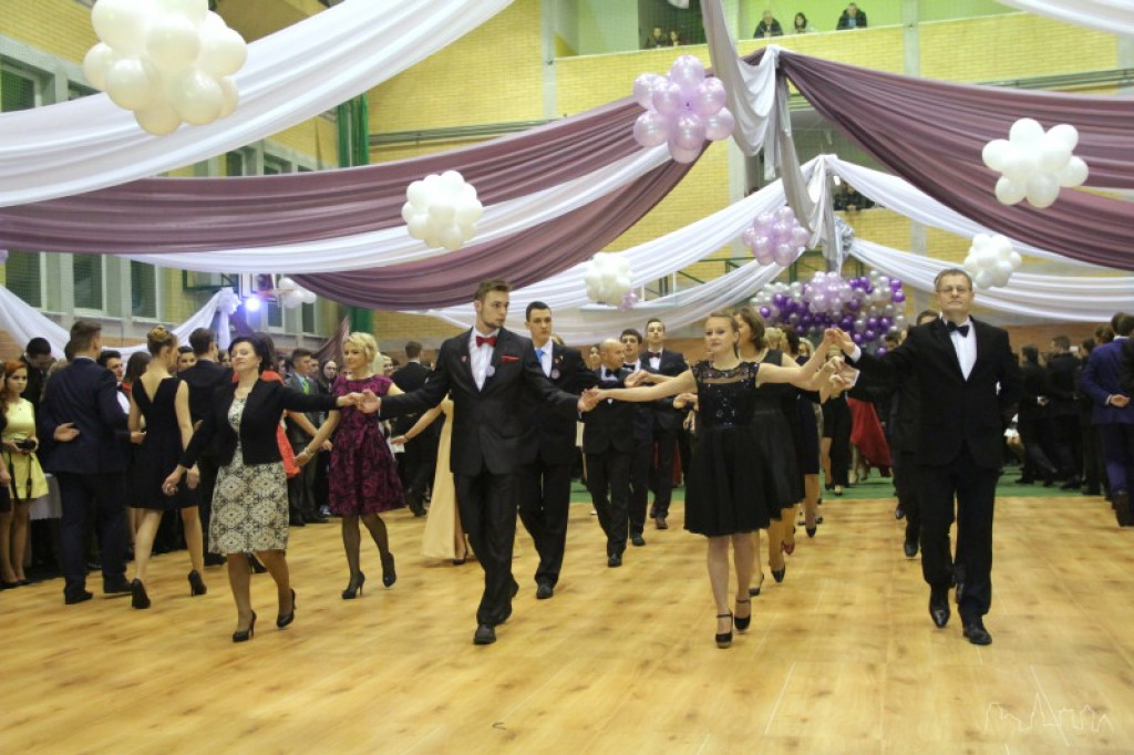 Studniówka w I Liceum Ogólnokształcącym w Szczecinku