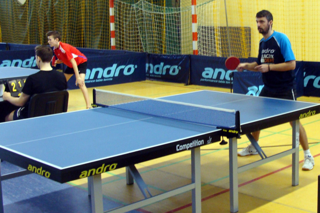 Trwa doskonała passa szczecineckich tenisistów stołowych