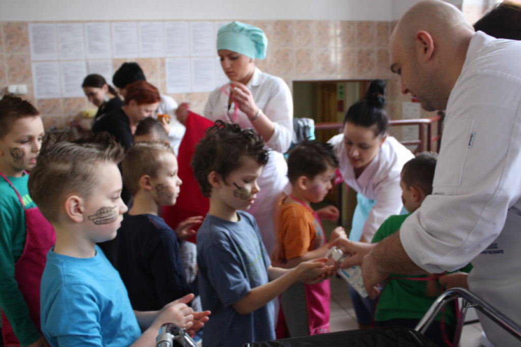 Przedszkolaki z Misia gościnnie w ZS nr 2