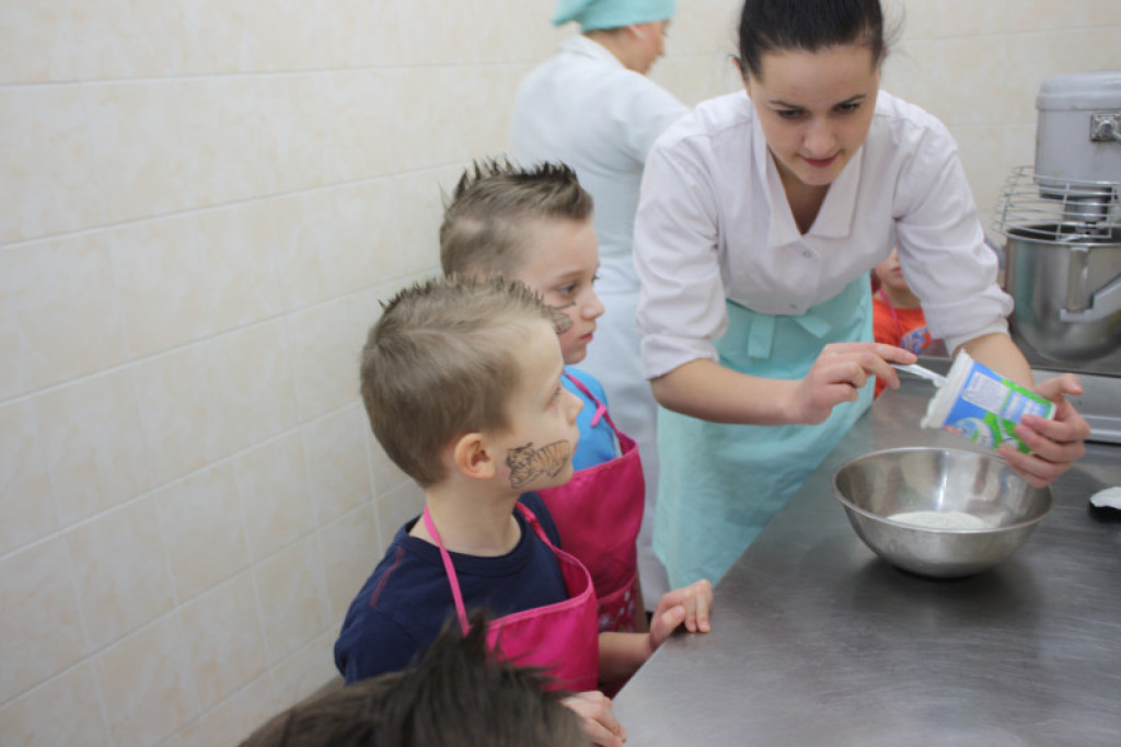 Przedszkolaki z Misia gościnnie w ZS nr 2