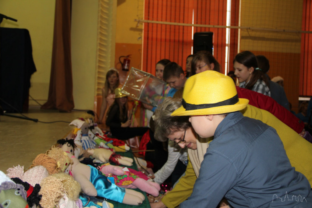 Szmaciane lalki ratują życie dzieciom z Sudanu