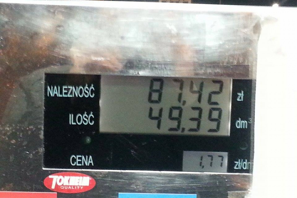 Nalał do baku więcej niż mógł