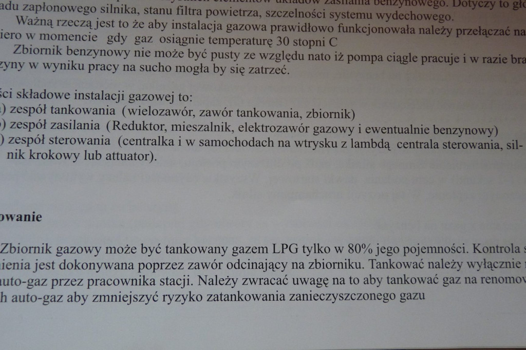 Nalał do baku więcej niż mógł