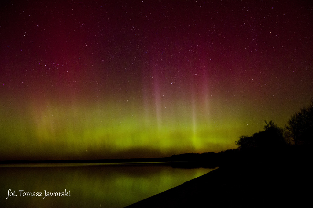 Zorza polarna nad Wielimiem | fot. Tomasz Jaworski