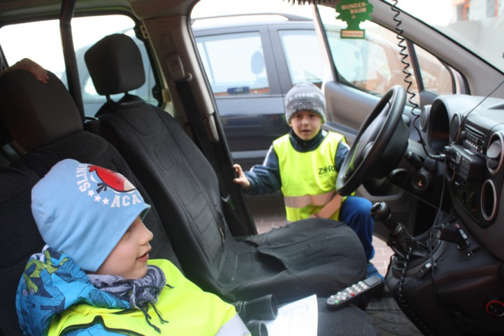 Przedszkolaki z wizytą u strażników miejskich