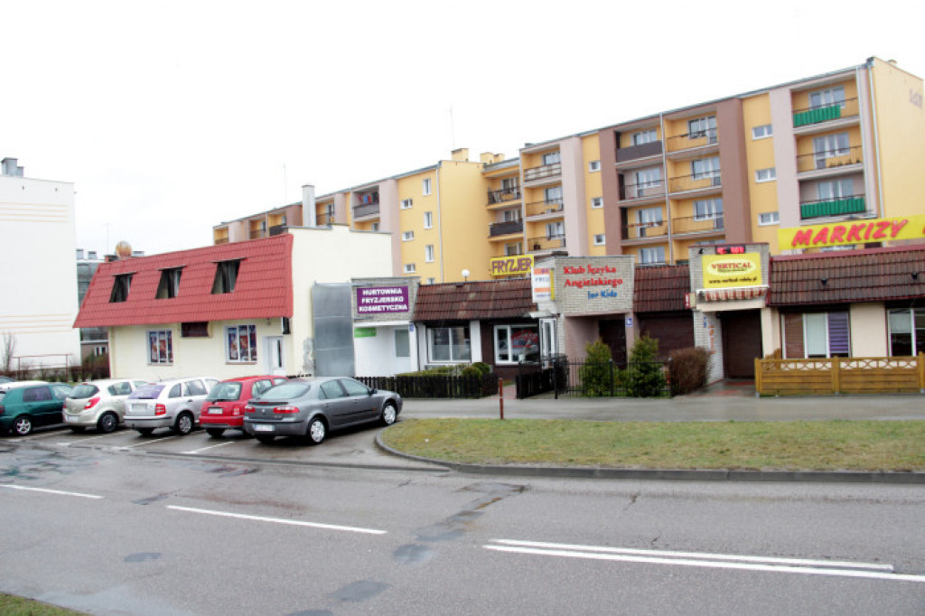 Hurtownia fryzjersko-kosmetyczna przy ul. Karlińskiej 9i w Szczecinku