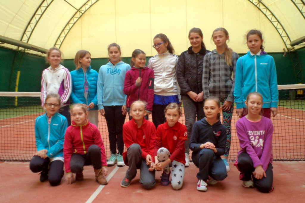 Halowy Wojewódzki Turniej Klasyfikacyjny Skrzatów i Skrzatek