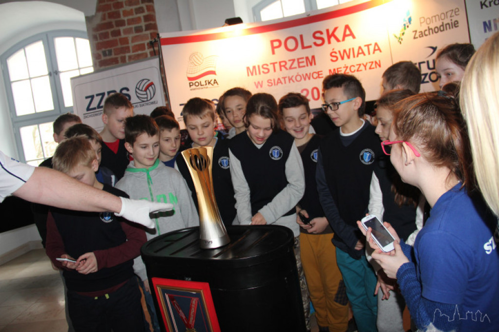 Puchar FIVB wywalczony przez polskich siatkarzy w Szczecinku!