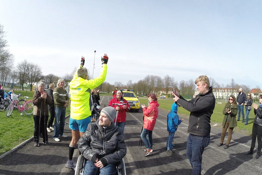 Marsz nordic walking