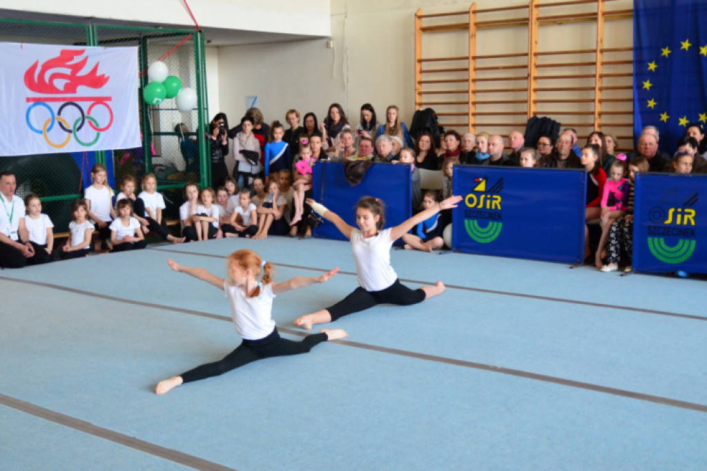 Międzywojewódzki Turniej Wiosny w Akrobatyce Sportowej