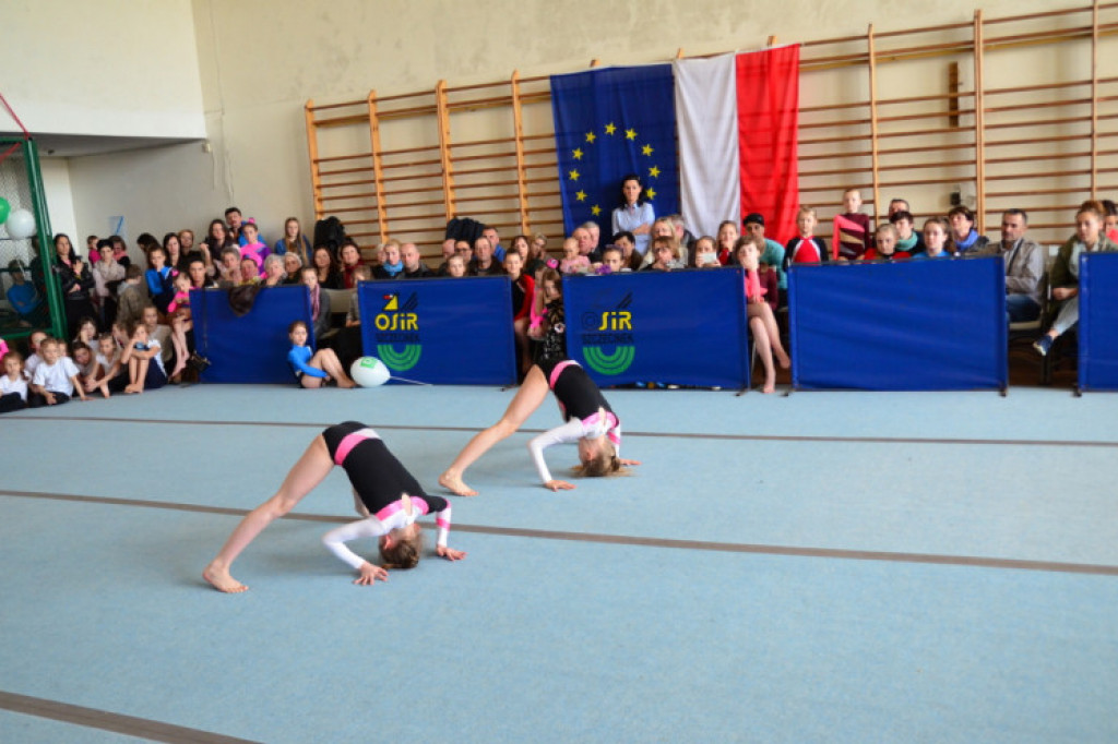 Międzywojewódzki Turniej Wiosny w Akrobatyce Sportowej