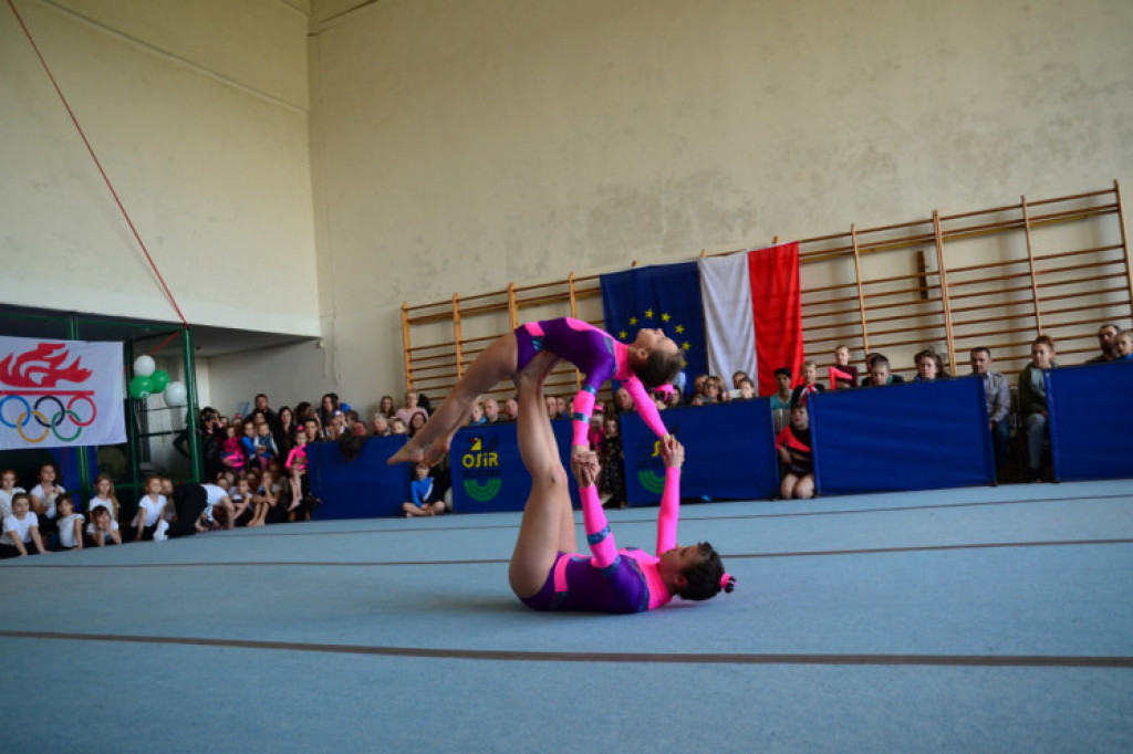Międzywojewódzki Turniej Wiosny w Akrobatyce Sportowej