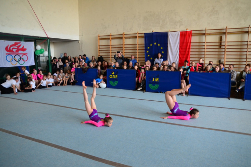 Międzywojewódzki Turniej Wiosny w Akrobatyce Sportowej