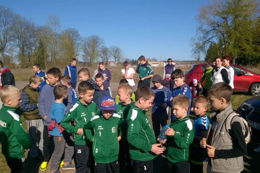 BARWICE: Marszobieg na Dzień Ziemi