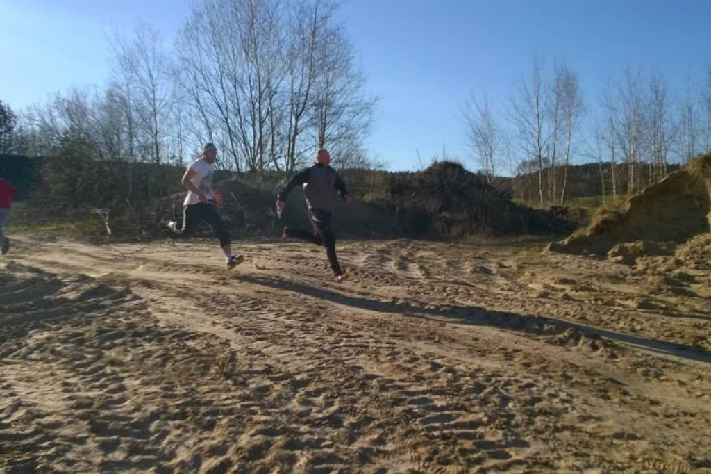 BARWICE: Marszobieg na Dzień Ziemi