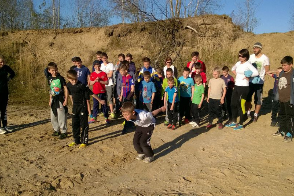 BARWICE: Marszobieg na Dzień Ziemi