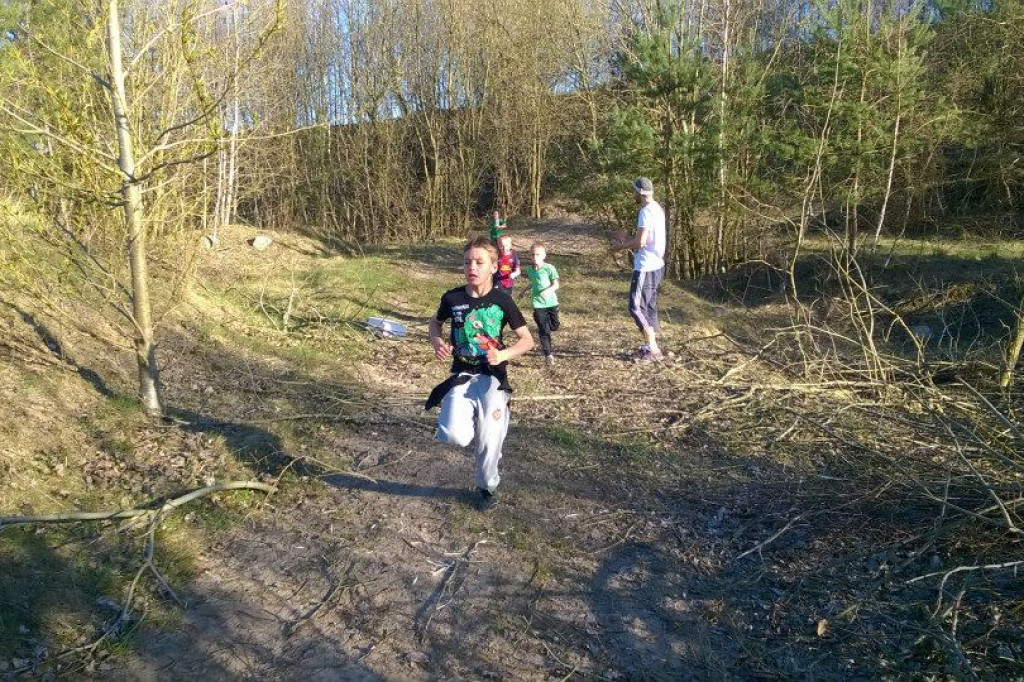 BARWICE: Marszobieg na Dzień Ziemi